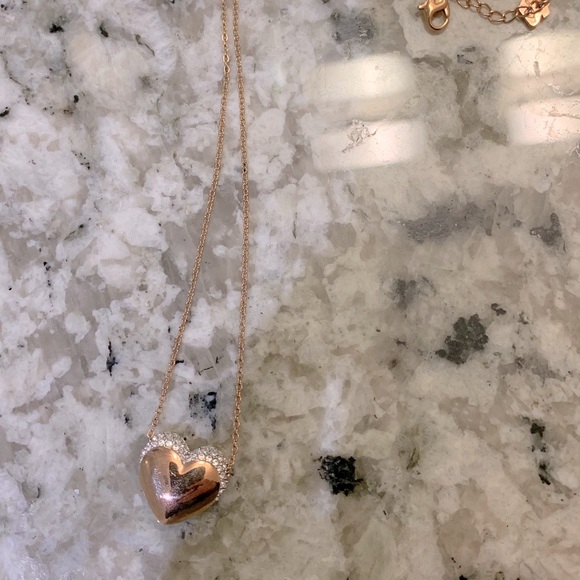 ✨FLASH SALE✨ Swarovski Rose Gold Heart Necklace - Picture 2 of 5